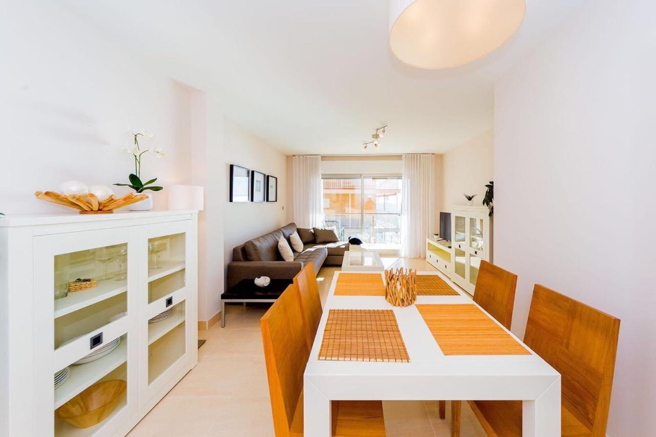Шикарная Квартира На Первой Линии -Luxury Apartment On The First Line Sea Torrevieja Dış mekan fotoğraf